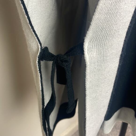 Crinkle Cloth oversized side open front wrap women's OS - Picture 3 of 12